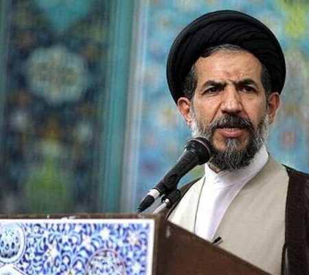 ابوترابی فرد: اجازه دخالت در امور تنگه هرمز را نمی دهیم