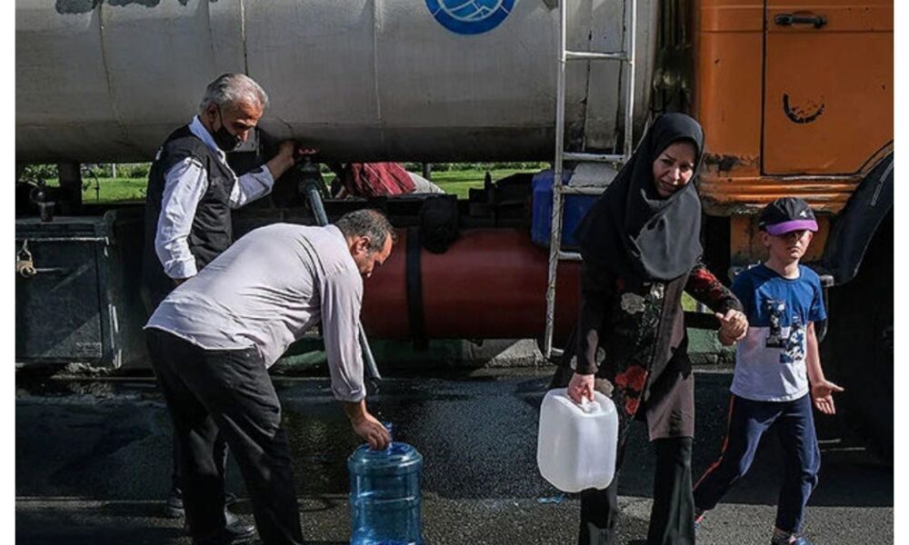 تهران نه‌تنها از بحران آب عبور نکرده بلکه در عمیق‌ترین مرحله خشکسالی قرار دارد