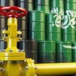 خبر مهم از بازار نفت / عربستان قیمت فروش به آسیا را کاهش می‌دهد؟