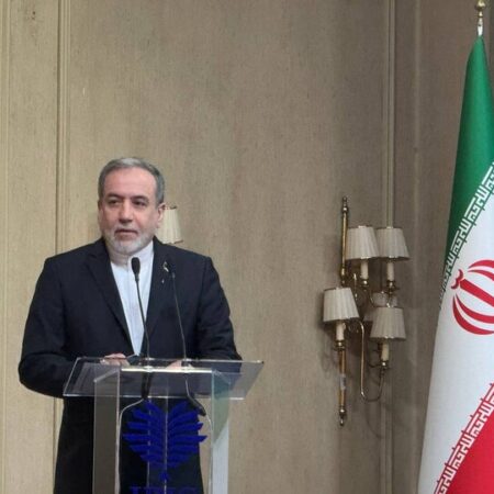 روایت عراقچی از عهدشکنی آمریکا و چشم انداز امنیت و اعتمادسازی منطقه ای