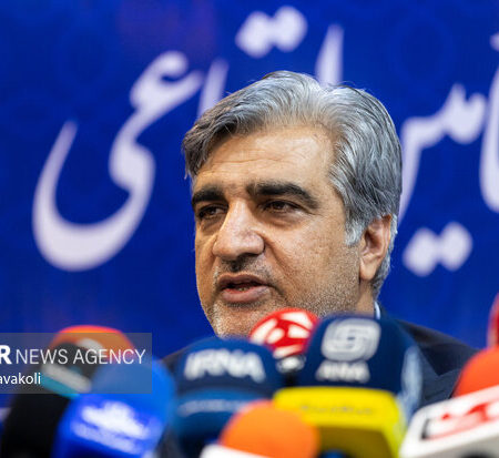 سالاری: مطالبات بیمه تکمیلی بازنشستگان تسویه می‌شود