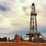 صنعت نفت روی ریل توسعه/ تکمیل ۲۳ حلقه چاه در میادین نفتی کشور