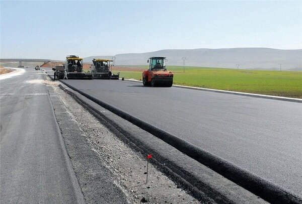 مدیرکل راهداری کردستان: ۳۰ کیلومتر راه روستایی سنندج در مسیر تکمیل است
