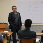 کاربران خبرآنلاین درباره افت علمی دانشگاه‌ها چه گفتند؟/ «دانشگاه را از سیاست دور کنید»
