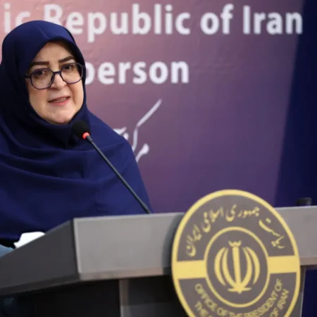 آخرین خبر از قیمت بنزین از زبان مهاجرانی