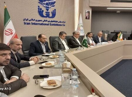 ظرفیت بنادر پاکستان برای تجارت ایران با شرق آسیا | چشم‌انداز تجارت ۱۰ میلیارد دلاری