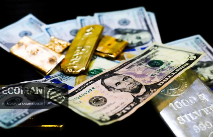 قیمت دلار زیر سایه سیگنال بنزین/ کدام بازار سرمایه‌گذاران را غافلگیر کرد؟