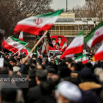 وحدت مکرّراً و مؤکّداً تذکر داده شد