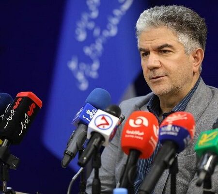پاسخ وزارت بهداشت به گلایه بیماران: صف انتظار در همه دنیا وجود دارد