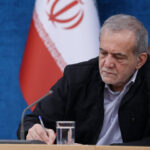 پزشکیان: سپاه همواره نهاد اثرگذار در دفاع از کشور بوده است