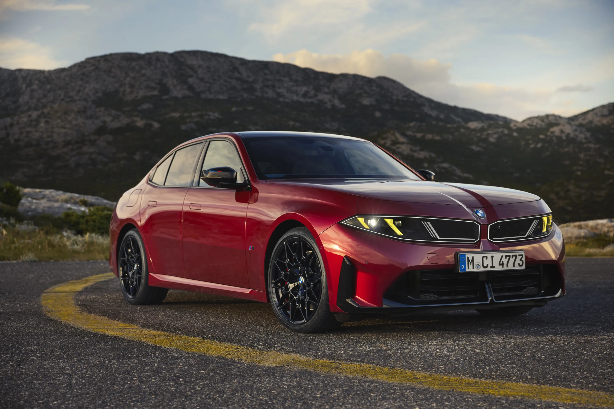 بهترین BMW تاریخ دیوانه شد P90657707_highRes_the-new-bmw-m350-xdr