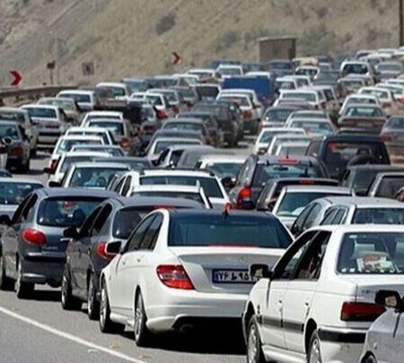 ترافیک سنگین در جاده چالوس و آزادراه تهران-شمال