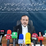 حدادی: وزیر جهاد کشاورزی پاسخگوی وضعیت نهاده‌های دامی باشد