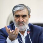 عزیزی: ناتوانی آمریکا در برابر ایران؛ دست نیروهای مسلح ما پر است