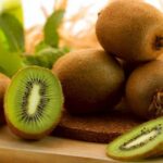 ۲ میوه فوق العاده برای درمان یبوست